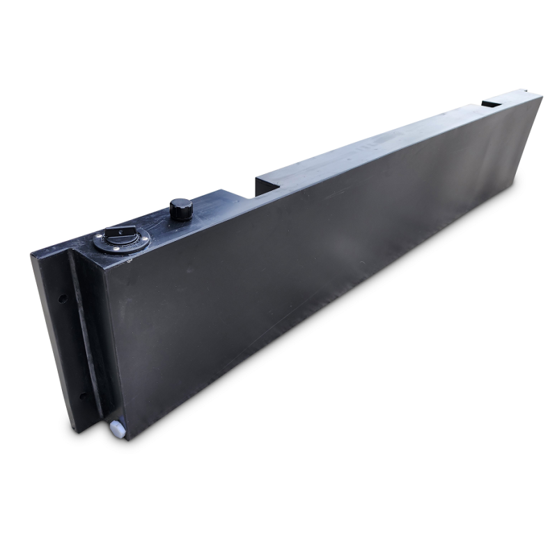 30L Ute Tray Headboard Tank 2