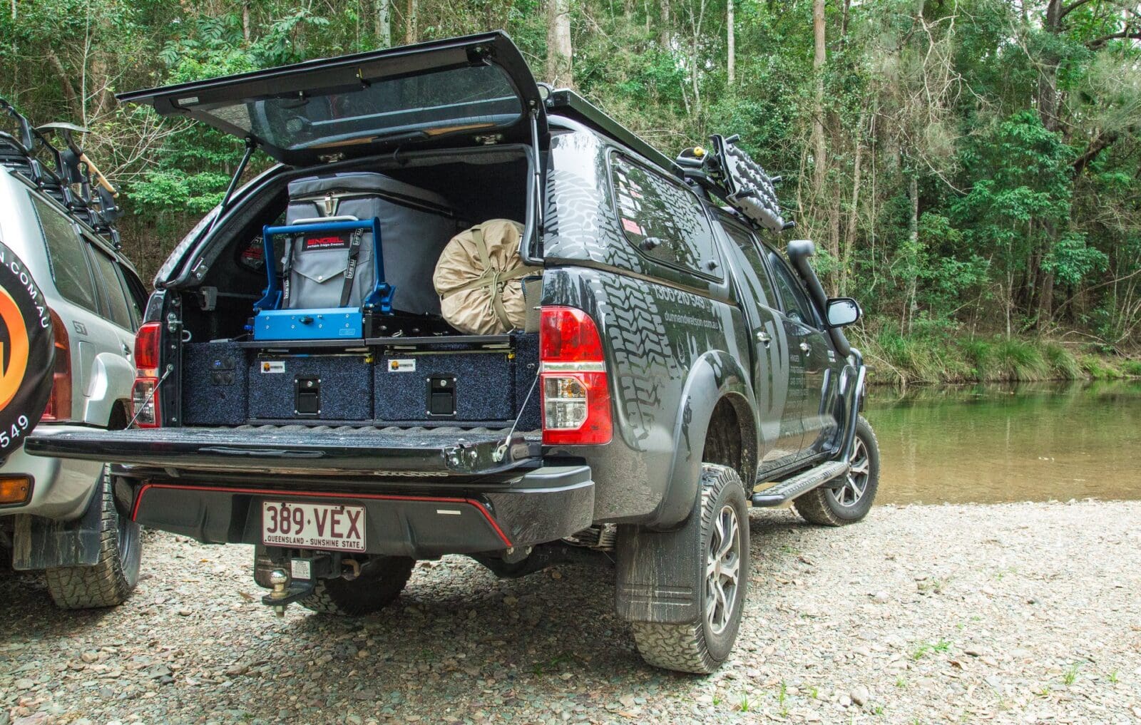 Dunn And Watson Black Paddle Handles Installed In 4wd Cargo Drawers 2