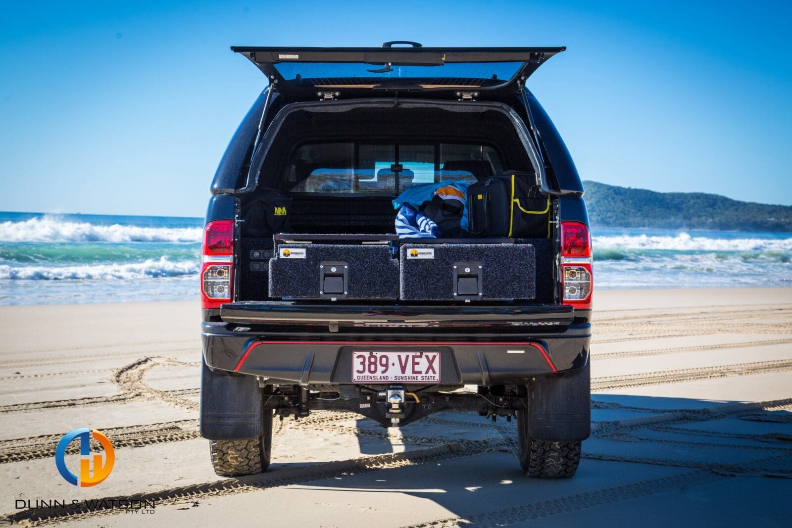 Dunn And Watson Black Paddle Handles Installed In 4wd Cargo Drawers 3