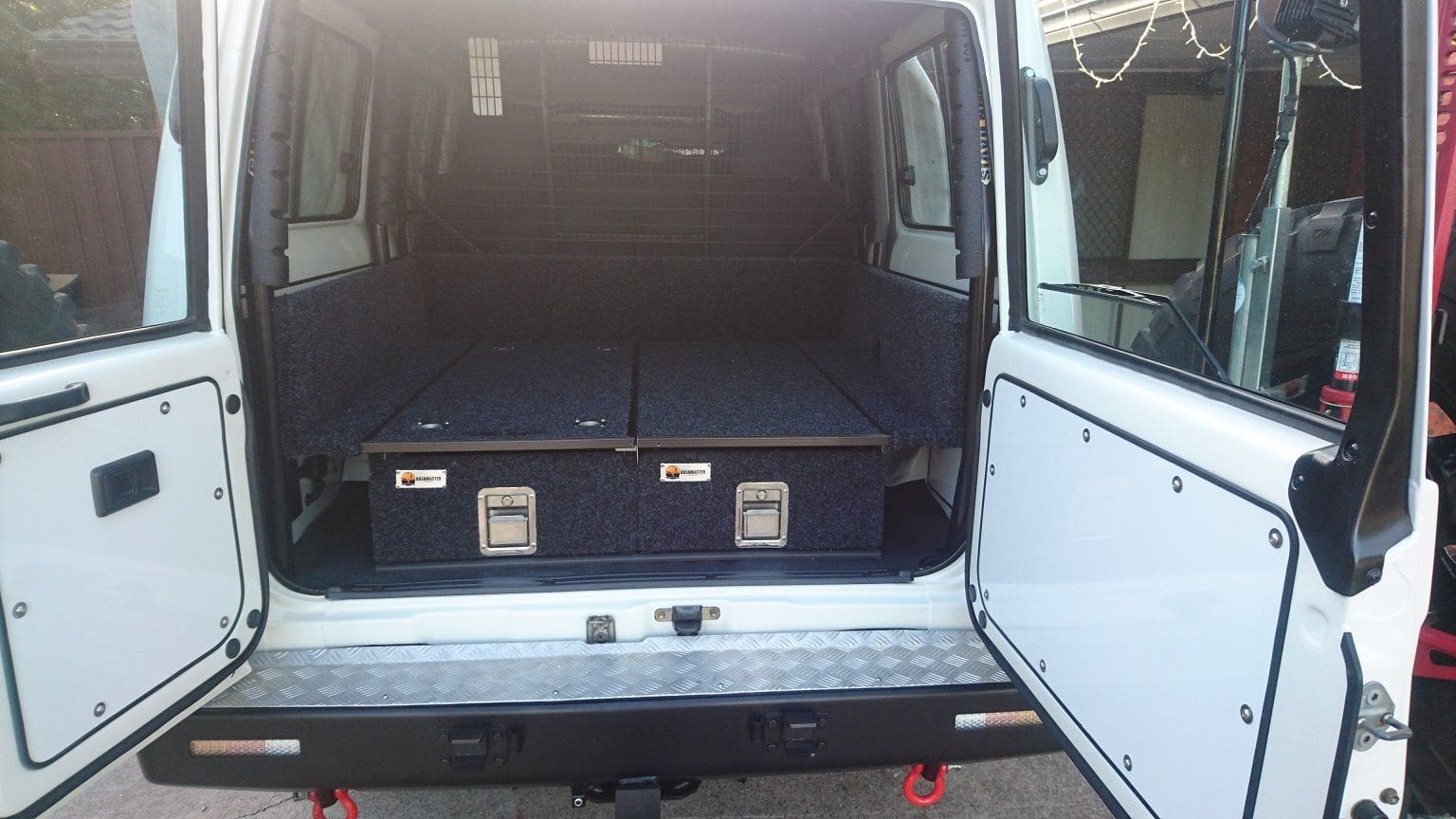 Dunn And Watson Dual Stainless Steel Paddle Handle Installed On Cargo Drawers In 4wd